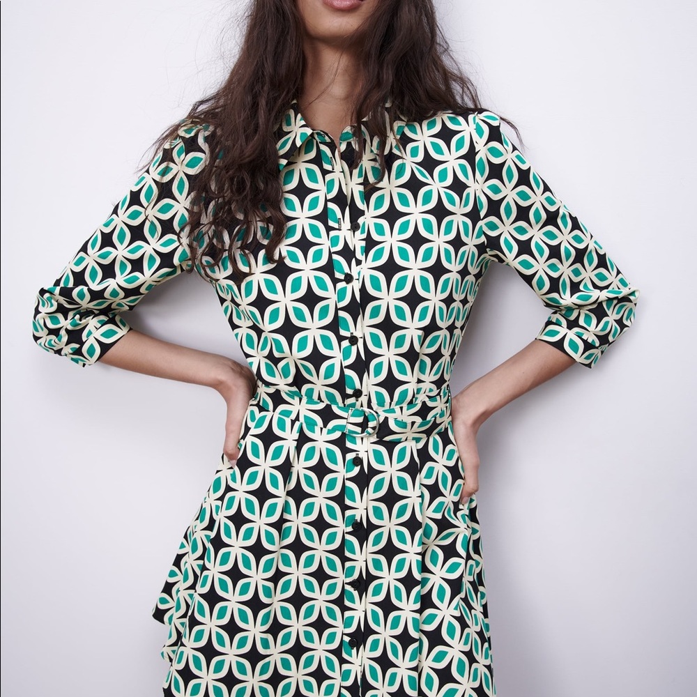 Zara Printed Dress with Belt size Medium - Picture 4 of 13